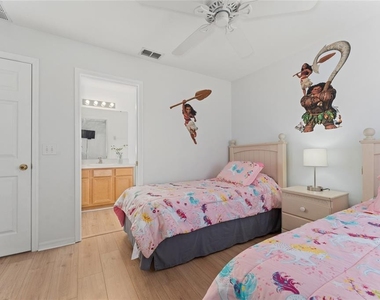 1031 Solana Circle - Photo Thumbnail 35