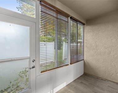 4428 Sw 49th Avenue - Photo Thumbnail 7