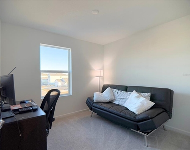 3656 Ne 30th Terrace - Photo Thumbnail 10