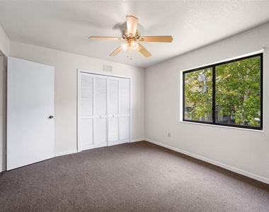 12062 Tift Circle - Photo Thumbnail 11