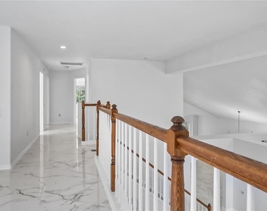 7843 Saint Andrews Circle - Photo Thumbnail 4