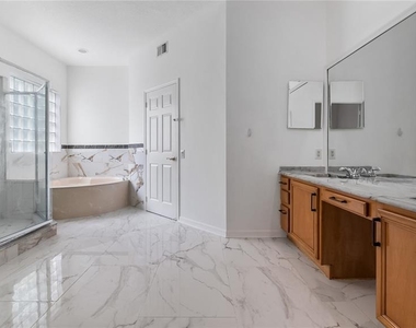 7843 Saint Andrews Circle - Photo Thumbnail 25