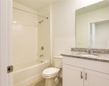 6004 Bimini Avenue - Photo Thumbnail 7
