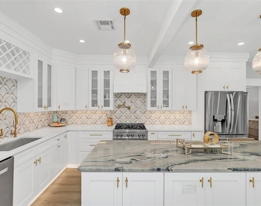 413 W Princeton Street - Photo Thumbnail 12