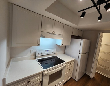 5823 Sw 9 Place - Photo Thumbnail 19