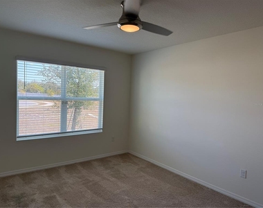 1792 Henin Circle - Photo Thumbnail 19