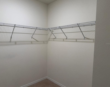 1792 Henin Circle - Photo Thumbnail 24