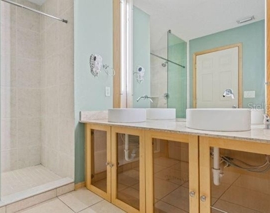 101 Palm Harbor Parkway - Photo Thumbnail 16