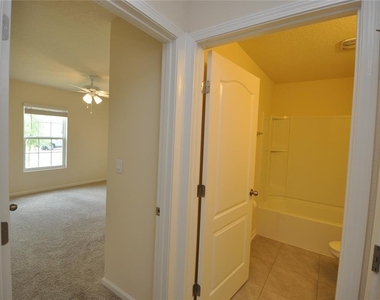 80 Oakleaf Way - Photo Thumbnail 26