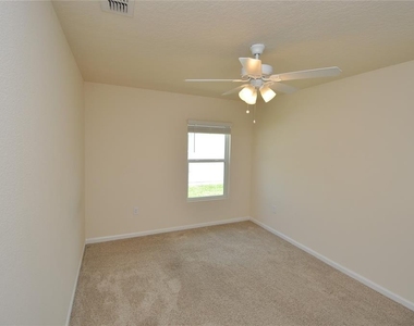 80 Oakleaf Way - Photo Thumbnail 23