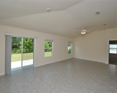 80 Oakleaf Way - Photo Thumbnail 10