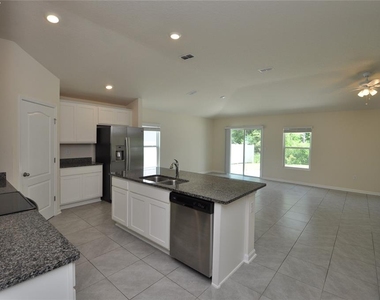 80 Oakleaf Way - Photo Thumbnail 3