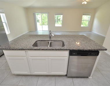 80 Oakleaf Way - Photo Thumbnail 8