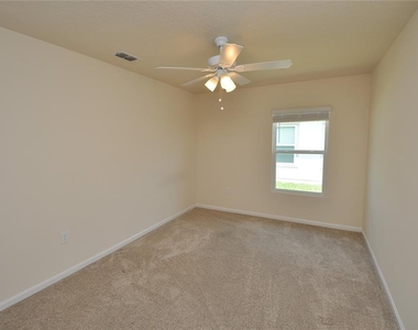 80 Oakleaf Way - Photo Thumbnail 22