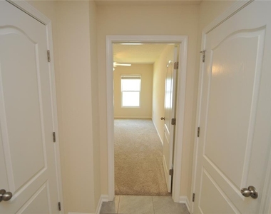 80 Oakleaf Way - Photo Thumbnail 21