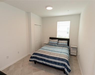 16572 Kingwood Lane - Photo Thumbnail 13