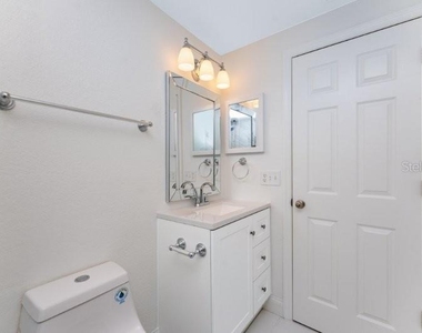 1601 Park Beach Circle - Photo Thumbnail 31