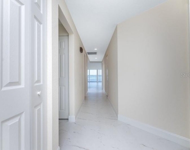 1601 Park Beach Circle - Photo Thumbnail 5