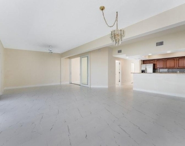 1601 Park Beach Circle - Photo Thumbnail 13