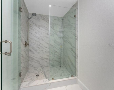 1601 Park Beach Circle - Photo Thumbnail 28