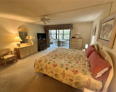 346 Springdale Drive W - Photo Thumbnail 19