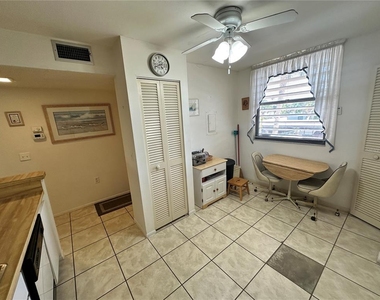 346 Springdale Drive W - Photo Thumbnail 7