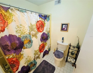 577 Lakeside Drive - Photo Thumbnail 16