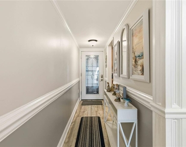 3983 Lake Bayshore Drive - Photo Thumbnail 4