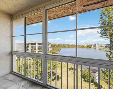 3983 Lake Bayshore Drive - Photo Thumbnail 30
