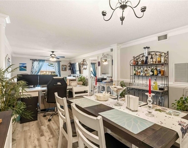 3983 Lake Bayshore Drive - Photo Thumbnail 11
