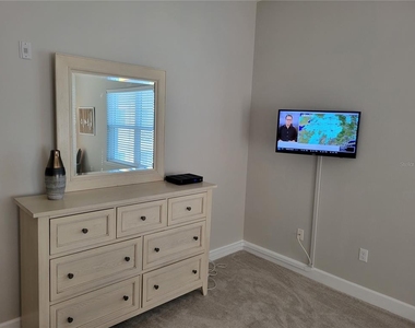 7710 34th Avenue W - Photo Thumbnail 15