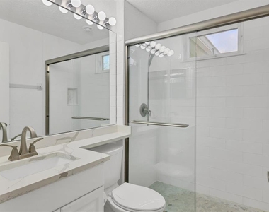 7269 Fountain Palm Circle - Photo Thumbnail 20