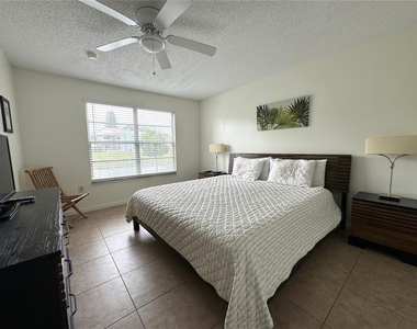 3545 59th Avenue W - Photo Thumbnail 17