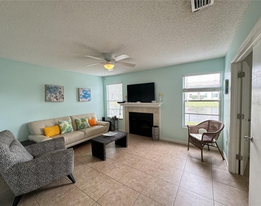 3545 59th Avenue W - Photo Thumbnail 5