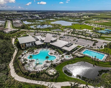 7782 Waning Moon Way - Photo Thumbnail 37