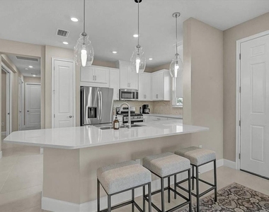 7782 Waning Moon Way - Photo Thumbnail 6
