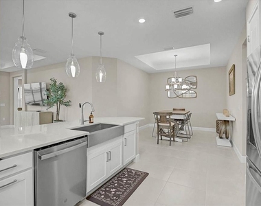7782 Waning Moon Way - Photo Thumbnail 9
