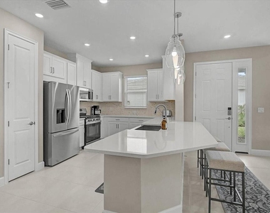 7782 Waning Moon Way - Photo Thumbnail 7