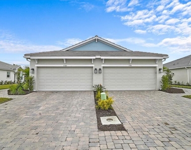 7782 Waning Moon Way - Photo Thumbnail 68