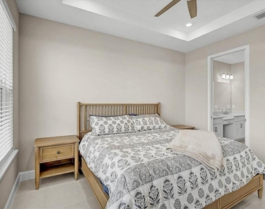 7782 Waning Moon Way - Photo Thumbnail 19
