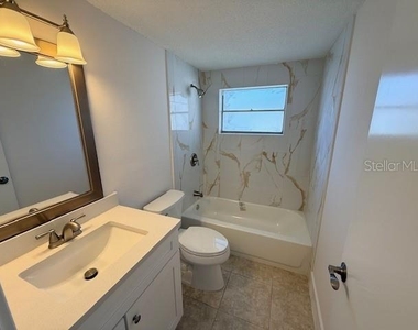 600 Russell Street - Photo Thumbnail 5