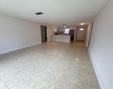 600 Russell Street - Photo Thumbnail 3