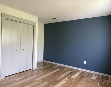 14 Algonquin Lane - Photo Thumbnail 13
