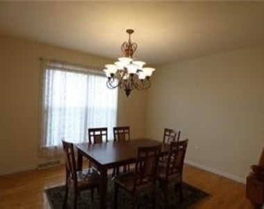 10569 Forest Hill Dr. - Photo Thumbnail 7