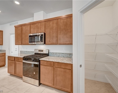 630 Great River Avenue - Photo Thumbnail 16