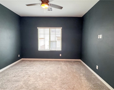 600 N Carriage Hill Dr - Photo Thumbnail 22