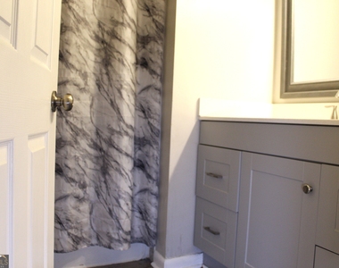 5811 Calico Court - Photo Thumbnail 13