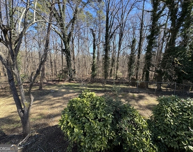 3080 Forrest Park Road Se - Photo Thumbnail 4