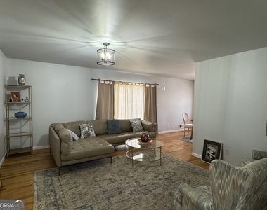 3080 Forrest Park Road Se - Photo Thumbnail 6
