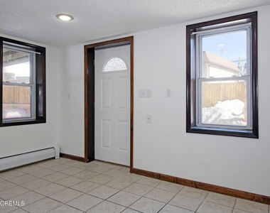 60 Matthews Street - Photo Thumbnail 2